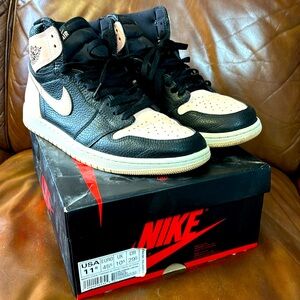 Jordan 1 Retro High OG ‘Crimson Tint’ Size 11.5
